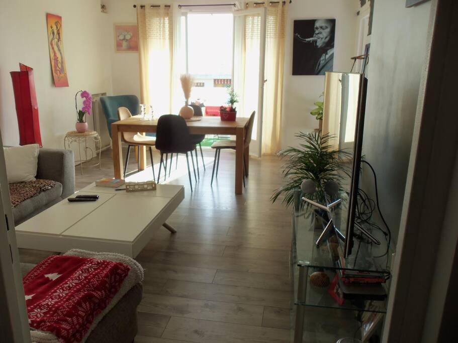 אנטיב Appartement Vue Mer Acces Plage מראה חיצוני תמונה